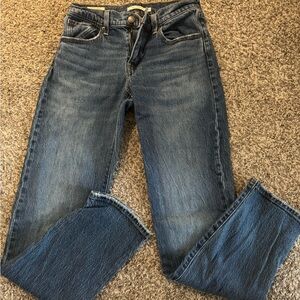 Levi's Women's Straight Leg Blue Jeans